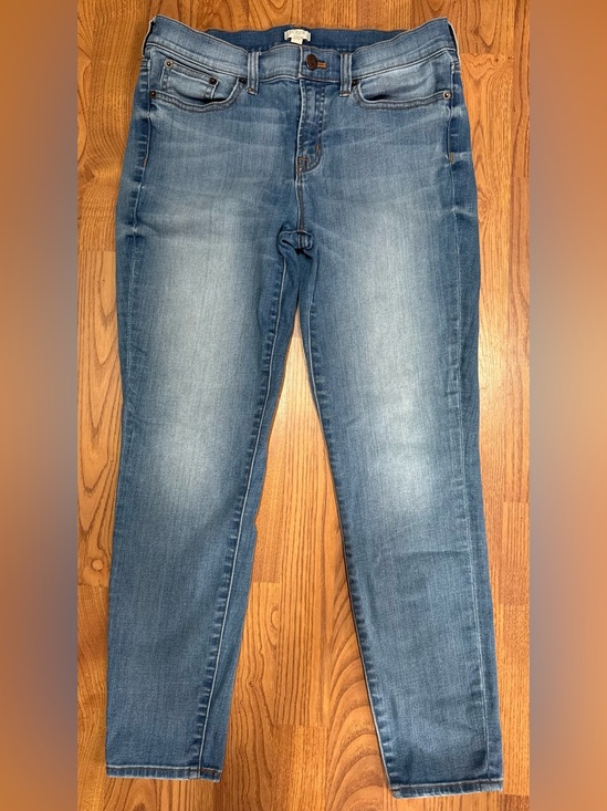 J. Crew Denim - ❤️ J. Crew Women's Medium Wash Stretch Skinny Jeans (B11)